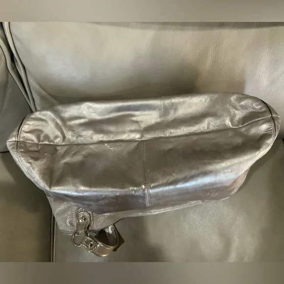 ❤️❤️ Coach Poppy Glam Tote Metallic❤️❤️ - Picture 9 of 9